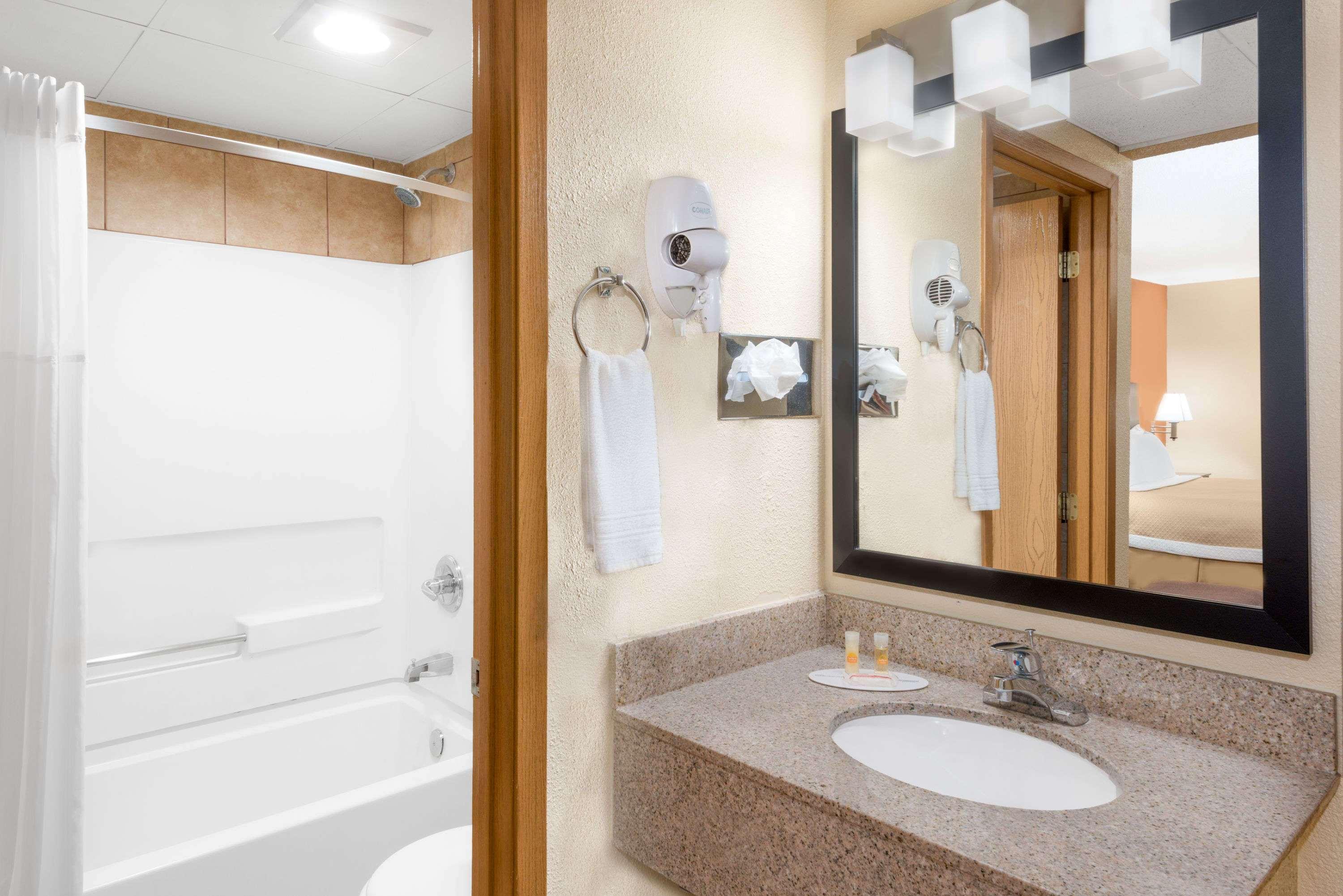 Days By Wyndham 3* Ames